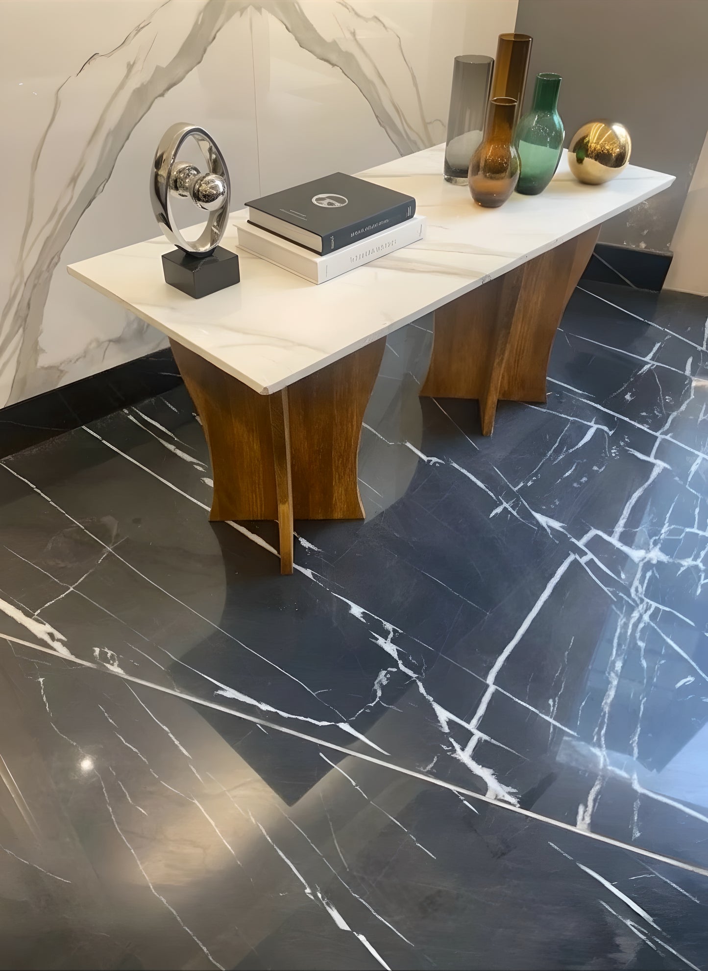 White Marble Console Table with Solid Wood Legs – Modern Entryway Design
