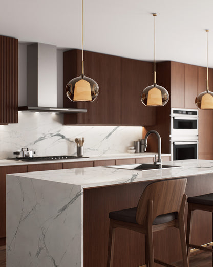 10116 Calacatta Loren