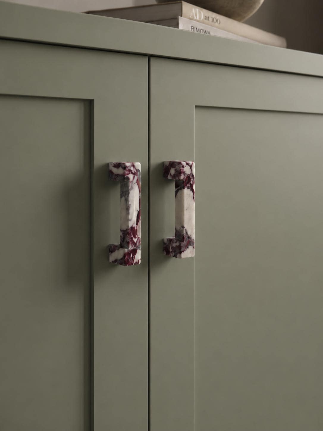 Calacatta Viola U Shape Cabinet Handles for Kitchen and Vanity - Marble Drawers Pulls