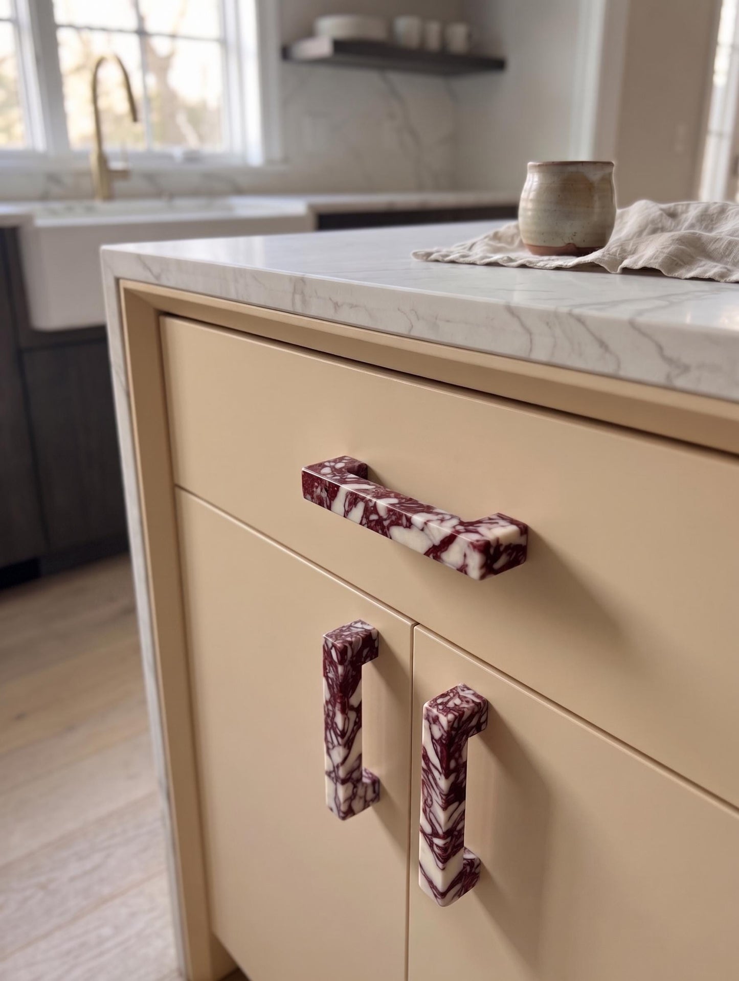 Calacatta Viola U Shape Cabinet Handles for Kitchen and Vanity - Marble Drawers Pulls